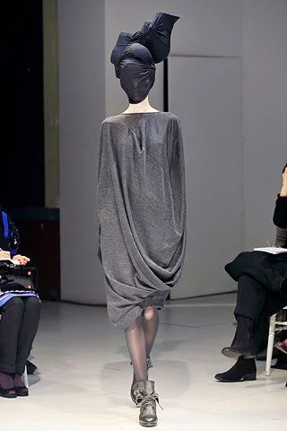 Look 3